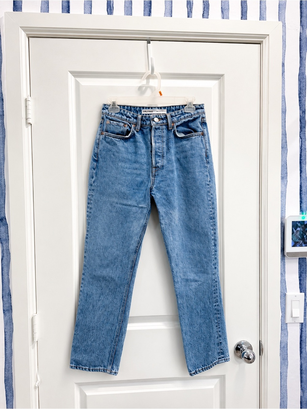 GRLFRND Light Blue High-Rise Straight Crop Karolina Jeans